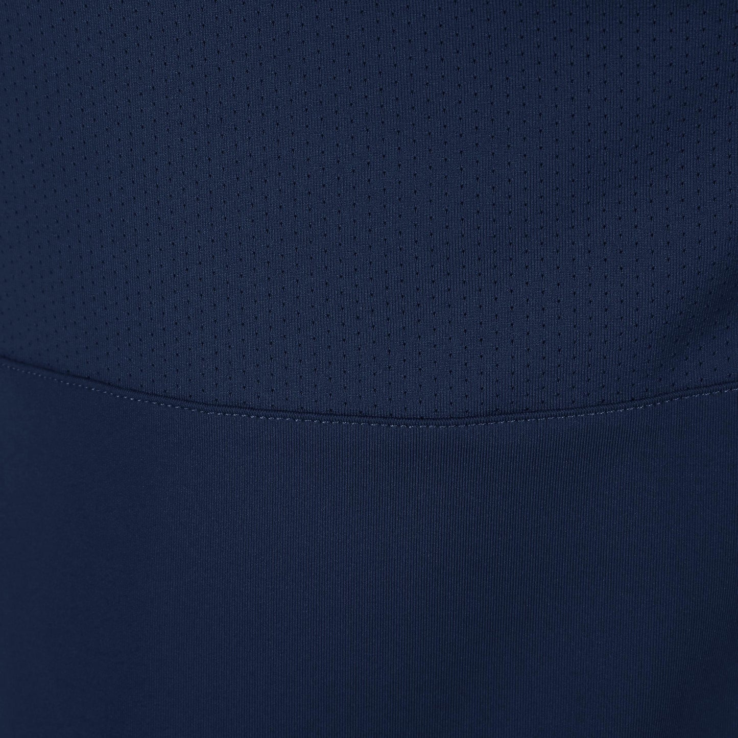 3904720085400000_19.jpg